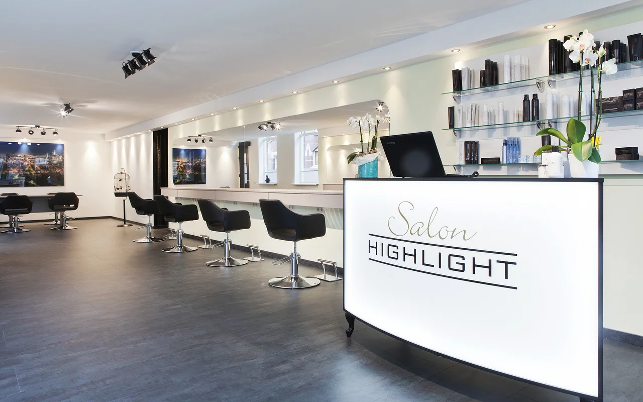 Knippen dames bij Salon Highlight